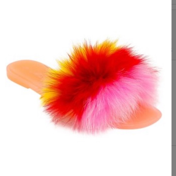 Mata Shoes - Fluffy Slipper